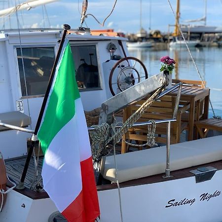 ホテル Sailing Nights Boat&Breakfast アルゲーロ エクステリア 写真